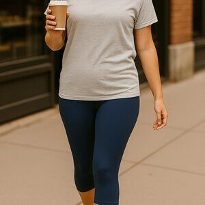 Navy Breeze – Basic Capri Leggings